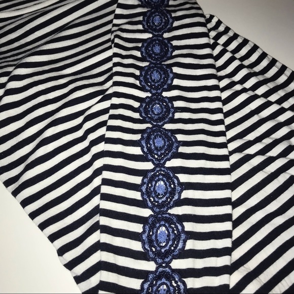 Crown & Ivy top, B&W stripes with blue lace arms - Picture 8 of 11